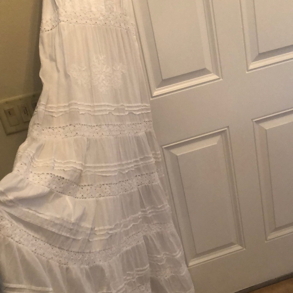 White dress size XL